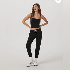 Vuori Black 🖤 Joggers with Drawstring